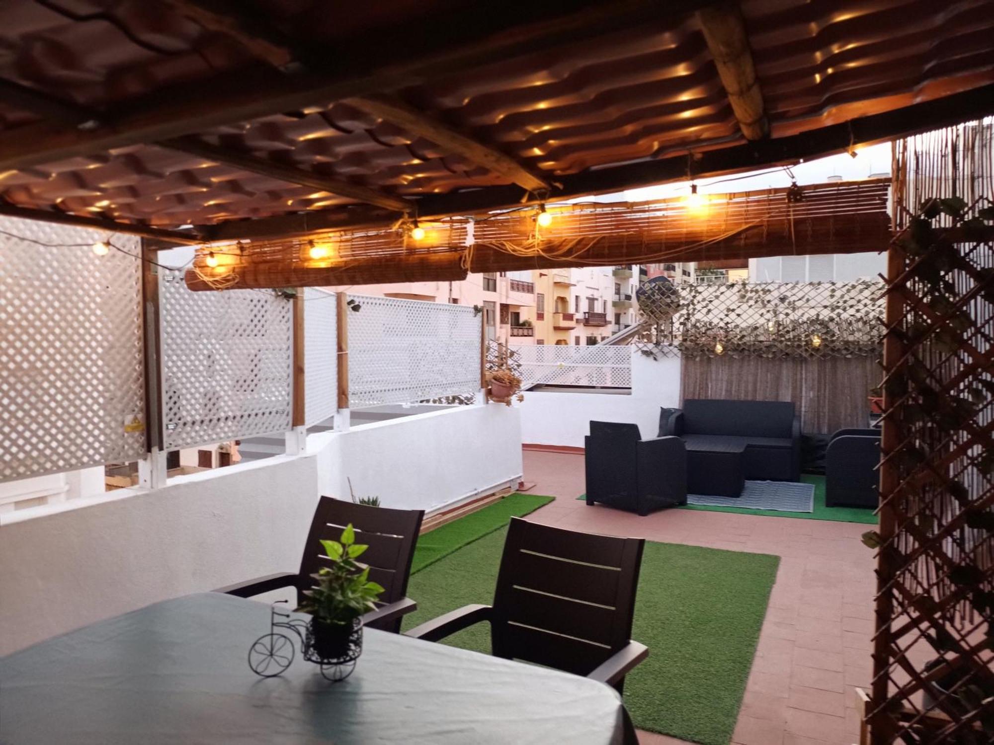 Center Santa Cruz, Alojamiento Centrico Con Gran Terraza, Cocina , Salon Y Banos, Todo Privado Экстерьер фото
